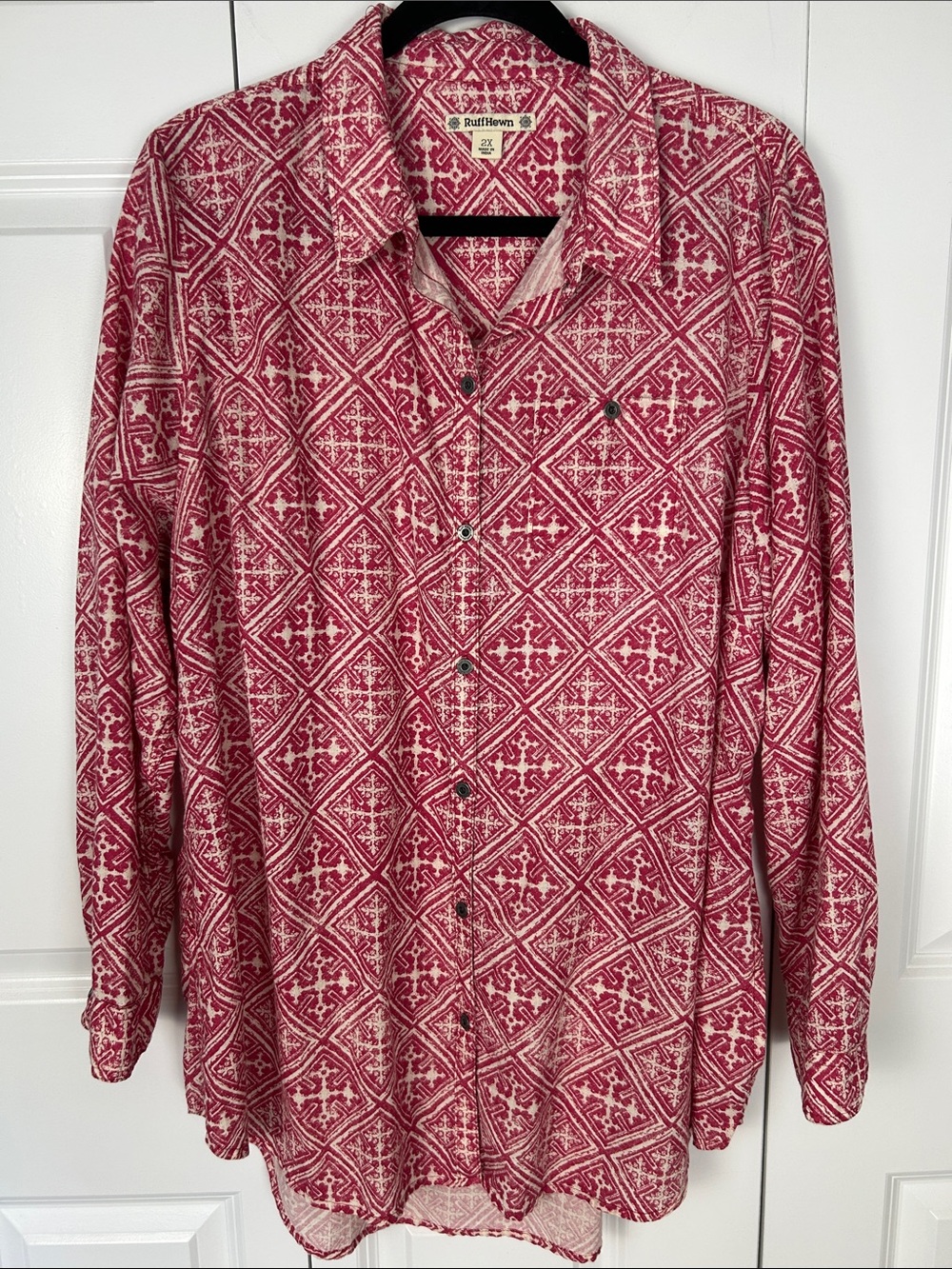 Ruff Hewn Women’s Red and White Geometric Button-Down Shirt Size 2XL